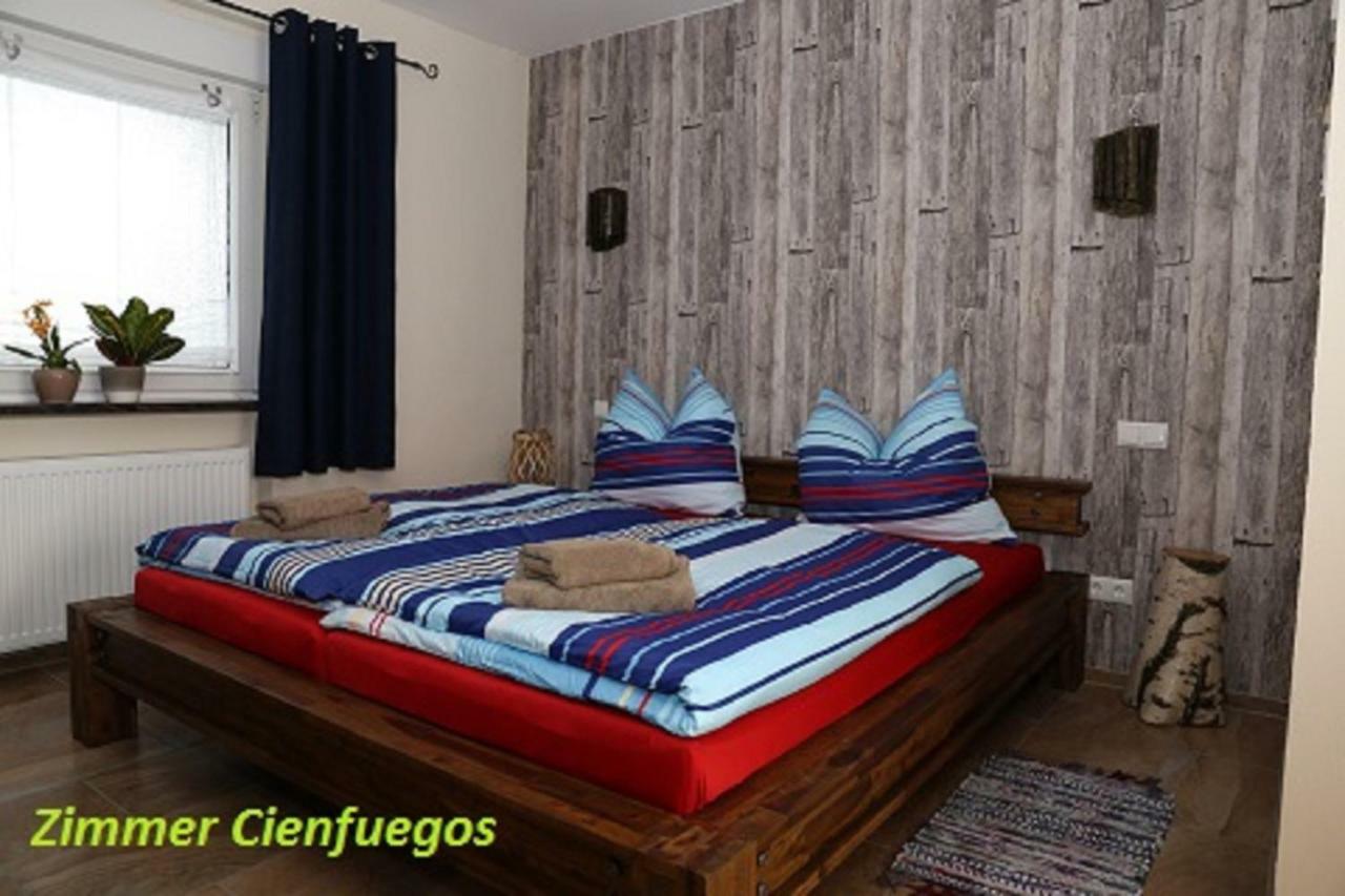 Pension Cubana Ротенбург Екстериор снимка